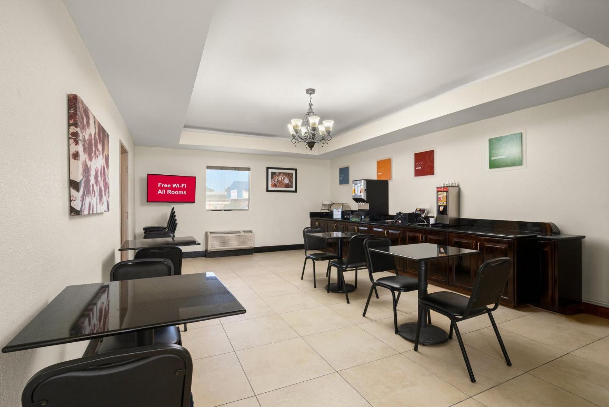 Red Roof Inn Washington, Nc Bagian luar foto
