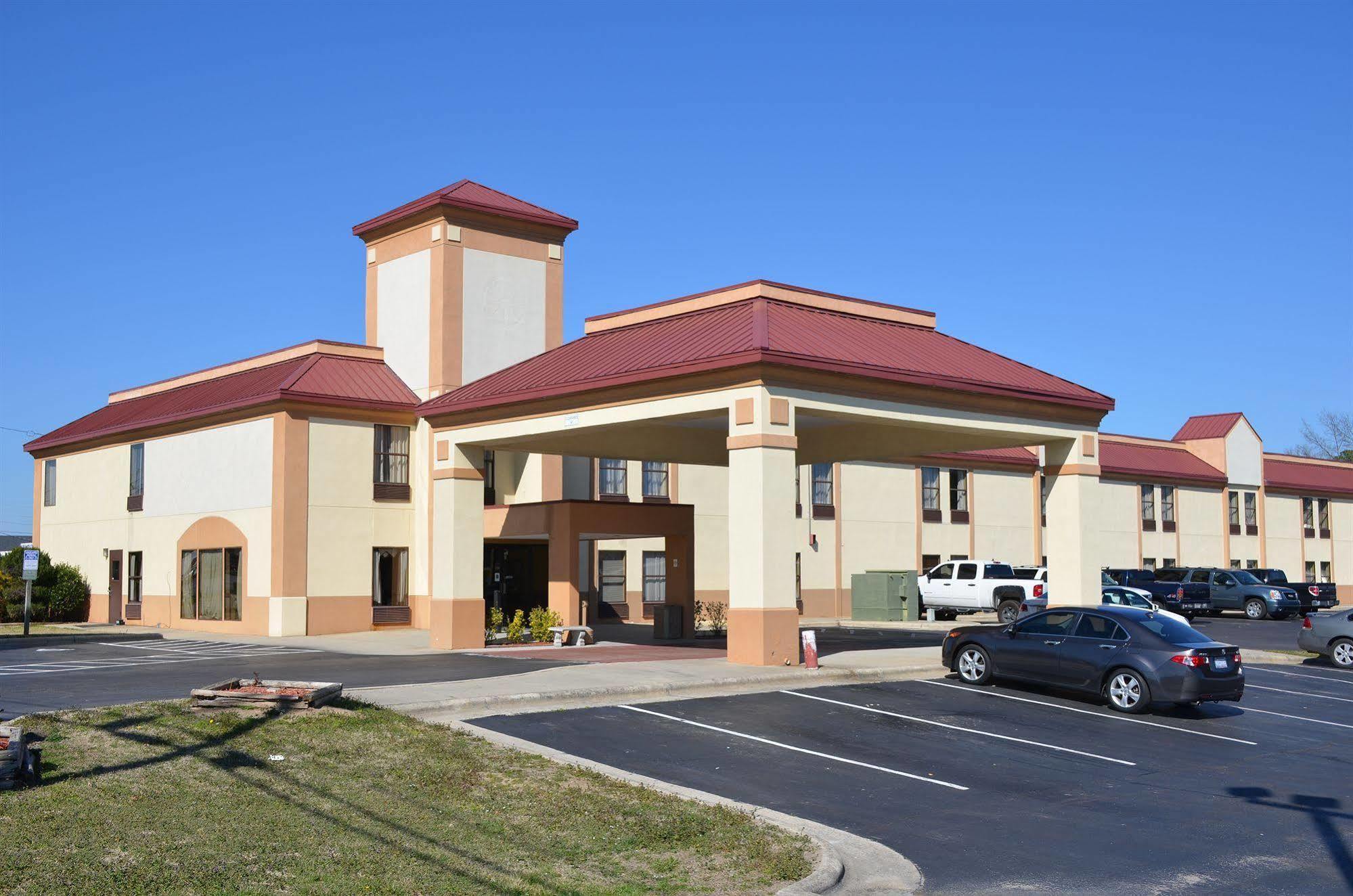 Red Roof Inn Washington, Nc Bagian luar foto